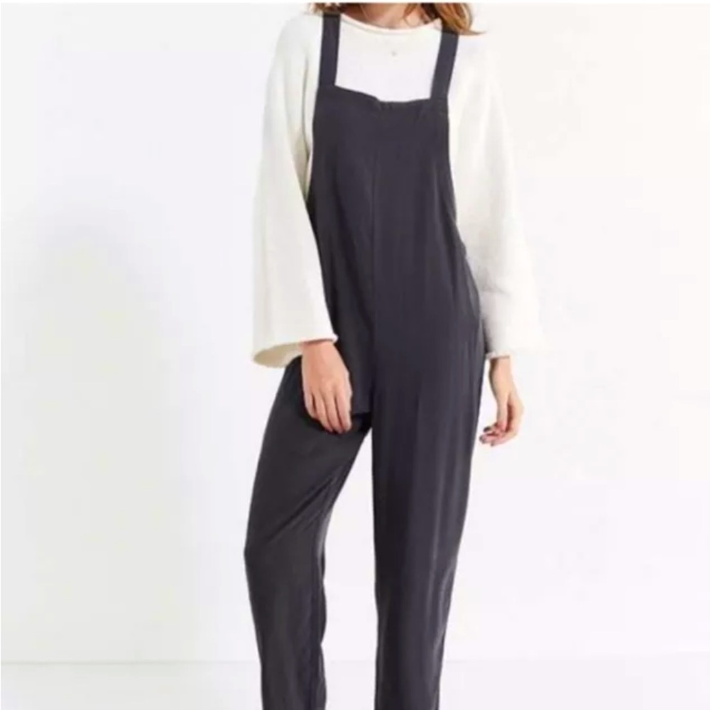 Urban Outfitters Dark Gray Tania Slouchy Overalls Jumpsuit Romper Hot Shot Sz XS - Picture 3 of 11